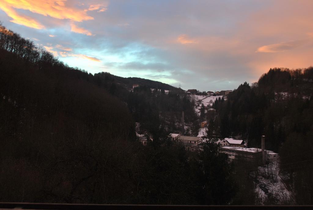 Fewo Radi An Der Buchberger Leite Appartement Hohenau Buitenkant foto